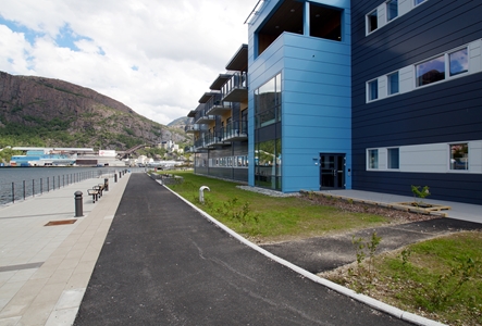 Promenade langs sjøen